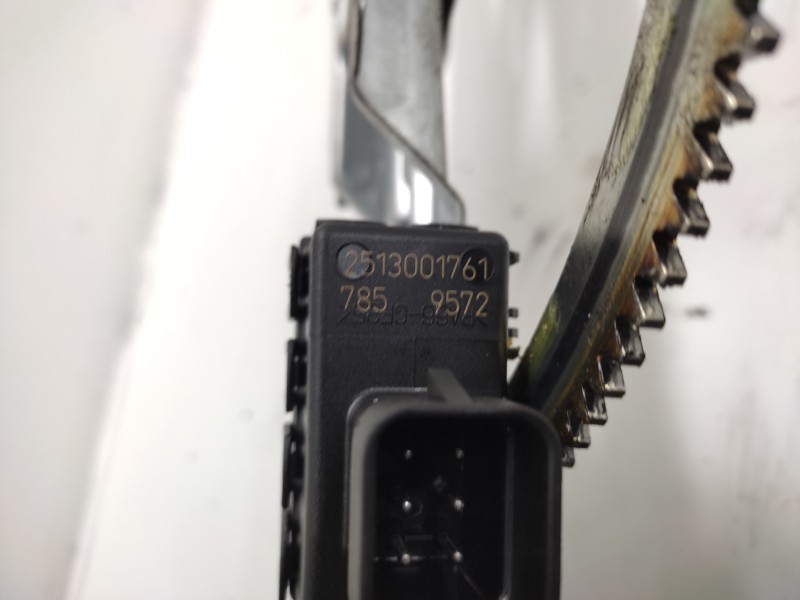 Elevalunas Delantero Derecho 93178696  - Opel Astra H Ber. 1.6 16v 3