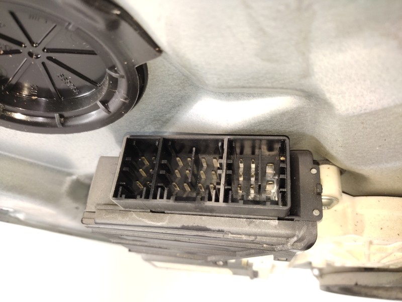 Elevalunas Delantero Derecho 6l3837462  - Seat Ibiza (6l1) Stella 3