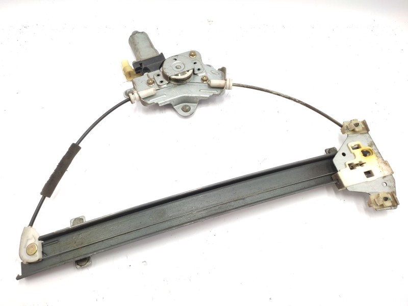 Elevalunas Trasero Derecho 8340207010  - Kia Picanto I (sa) 1.1 Crdi 4