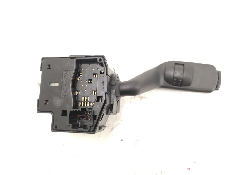 Mando Luces 3m5t13335bd Pa6gf30 17d9404  - Ford Focus Lim. (cb4) Trend 2