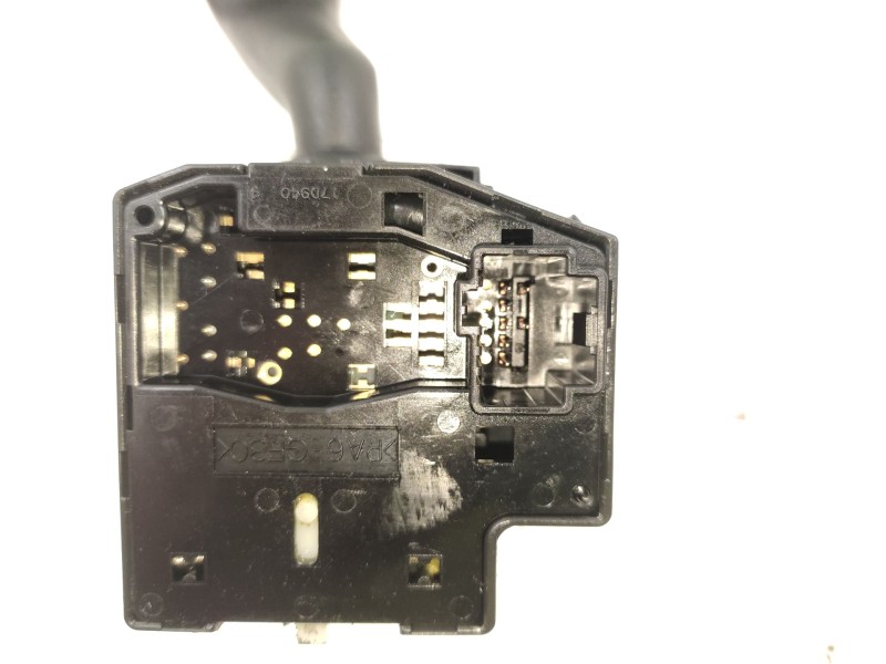 Mando Luces 3m5t13335bd Pa6gf30 17d9404  - Ford Focus Lim. (cb4) Trend 4