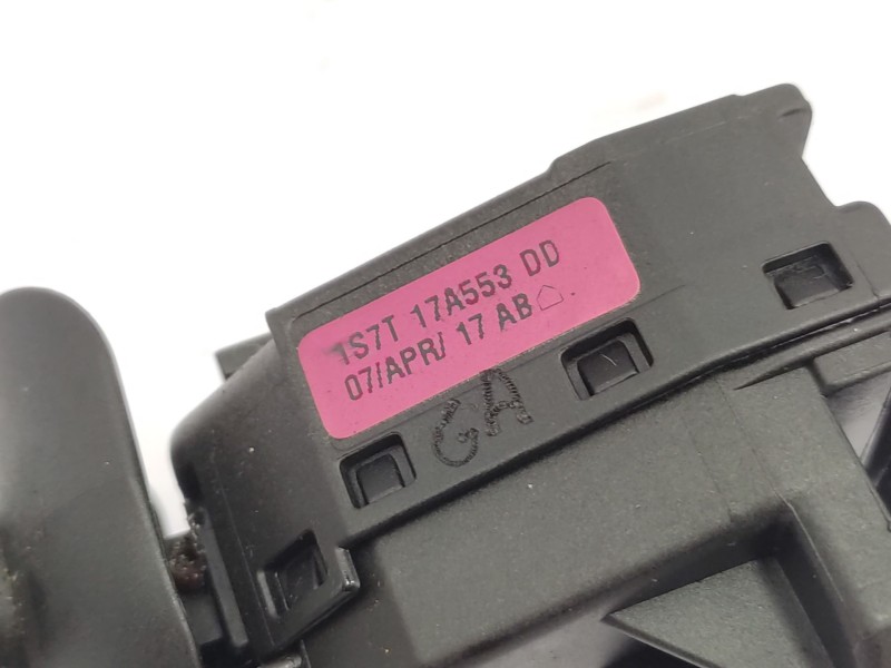 Mando Limpia 1s7t17a553dd 1357437  - Ford Fiesta V (jh_, Jd_) 1.6 Tdci 4