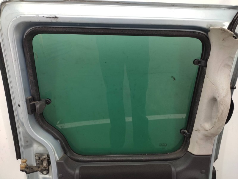 Puerta Lateral Corredera Izquierda 9006c5  - Peugeot Partner (s2) Combiespace 5