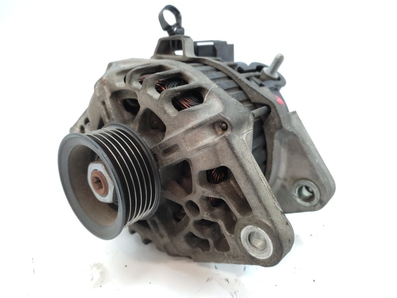 Alternador 373002b101 2655447  - Hyundai I30 Classic 4