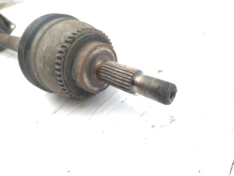Transmision Delantera Izquierda 8200064731  - Renault Scenic (ja..) 1.9 Dci Diesel Cat 2