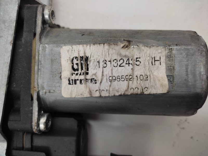 Elevalunas Delantero Derecho 13132435 0130821455  - Opel Zafira B 1.9 Cdti 6