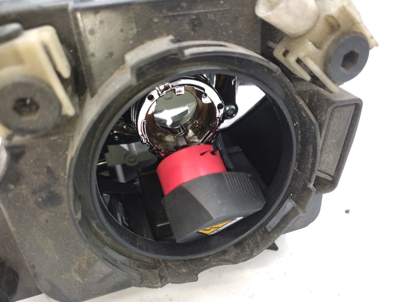 Faro Derecho Gj6e51031b  - Mazda 6 Berlina (gg) 2.0 Crtd 120 Active (5-ptas.) 3