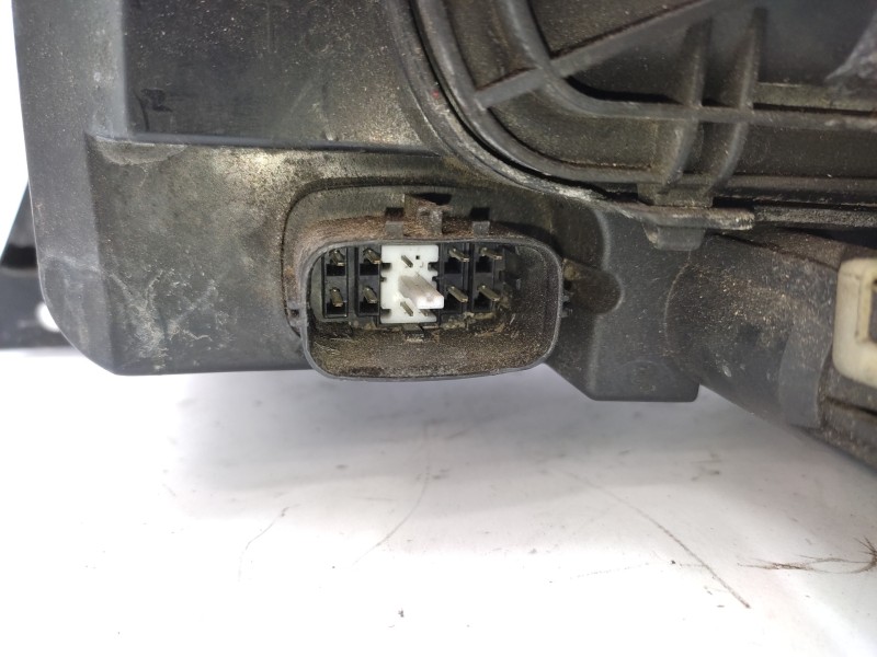 Faro Derecho Gj6e51031b  - Mazda 6 Berlina (gg) 2.0 Crtd 120 Active (5-ptas.) 4