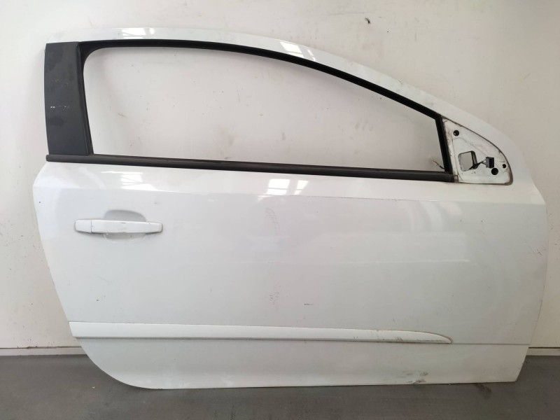 Recambio de puerta delantera derecha para opel astra h ber. sport referencia OEM IAM   