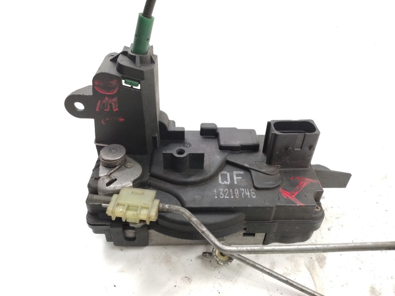 Recambio de cerradura puerta delantera izquierda para opel zafira b cosmo referencia OEM IAM 13210748  