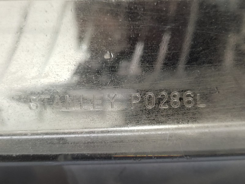 Faro Izquierdo Cb08510l0d  - Mazda Premacy (cp) Touring (85kw) 3