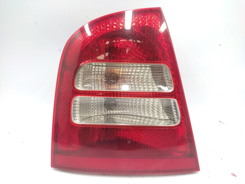 Recambio de piloto trasero izquierdo para skoda octavia i (1u2) 1.9 tdi referencia OEM IAM 1U6945111C 1U6945095 