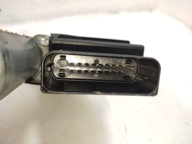 Elevalunas Trasero Izquierdo 5p0839401 1k0959703b  - Seat Altea (5p1) 1.9 Tdi 4