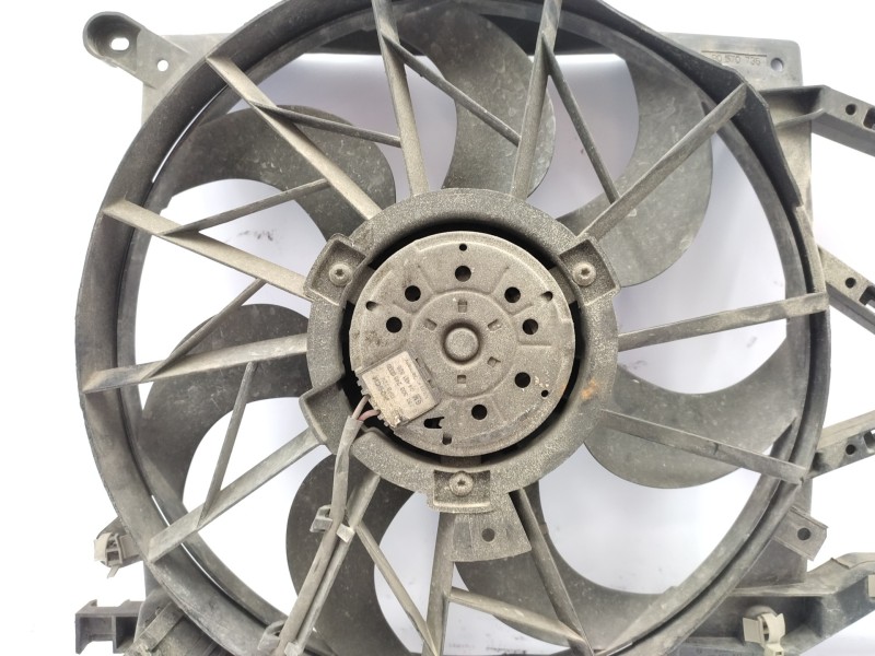 Electroventilador 24431825 0130303245  - Opel Zafira A Comfort 3