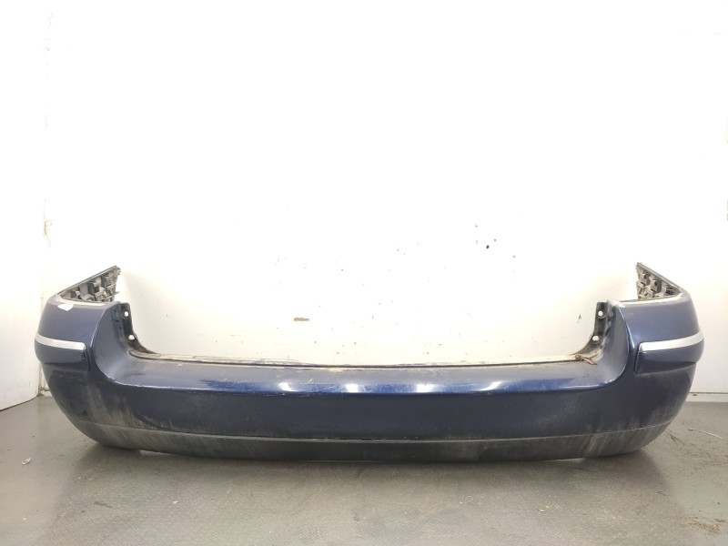 Recambio de paragolpes trasero para volkswagen passat variant (3b6) 1.9 tdi referencia OEM IAM 3B9807417A  