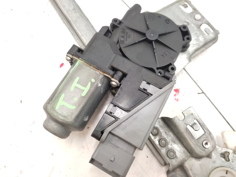 Elevalunas Trasero Izquierdo 922366  - Peugeot 307 (s1) Xs 5