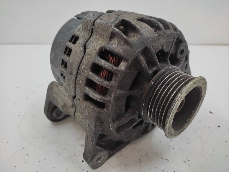 Recambio de alternador para ford ka (ccq) básico referencia OEM IAM 96FB10300DE 0123310054 