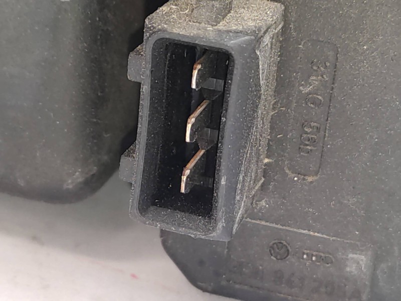 Recambio de faro izquierdo para volkswagen passat berlina (3b2) trendline referencia OEM IAM   