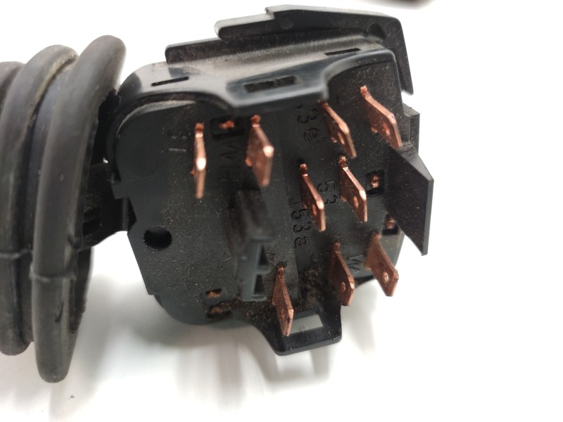 Mando Limpia 90124931  - Opel Astra F Berlina Gl 3
