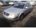 VOLKSWAGEN PASSAT BERLINA (3B3)