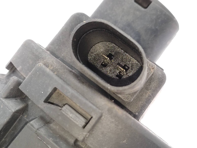Faro Antiniebla Derecho 3b7941700a  - Volkswagen Passat Berlina (3b3) 1.9 Tdi 3