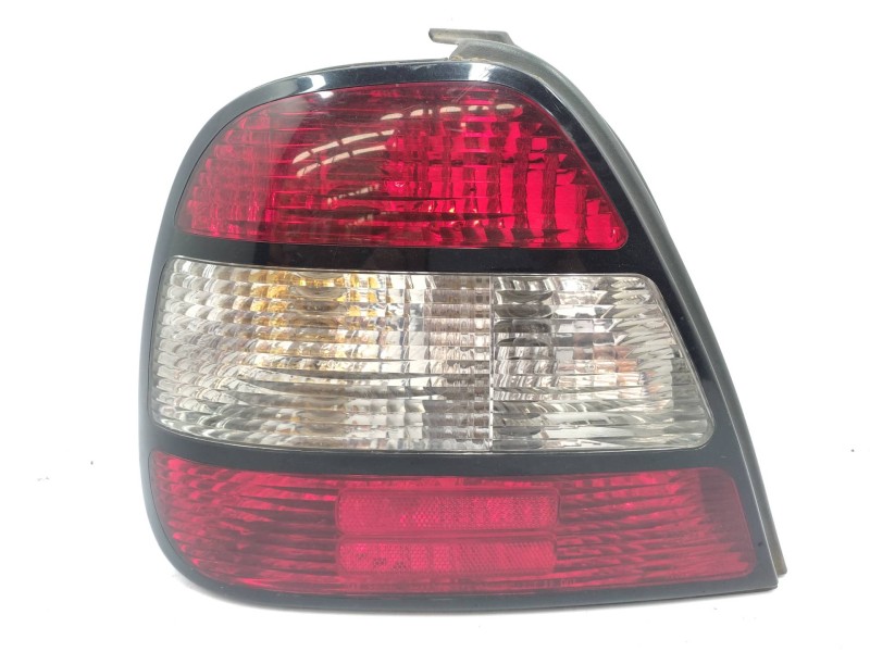 Recambio de piloto trasero izquierdo para daewoo leganza 2.0 sx referencia OEM IAM 96206578  