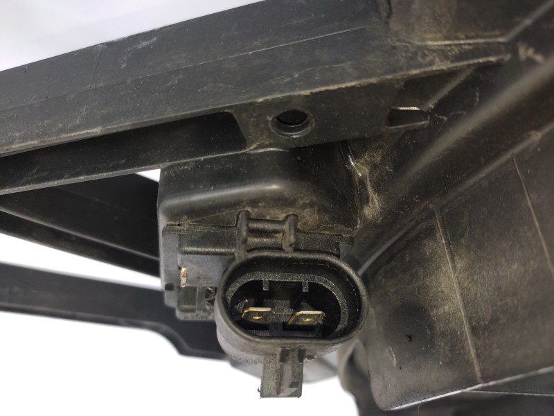 Electroventilador 24431828 0130303246  - Opel Zafira A Elegance 3