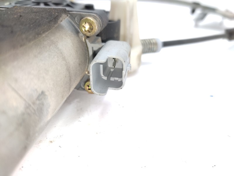 Elevalunas Trasero Derecho 0130821924  - Peugeot 406 Berlina (s1/s2) 1.6 3