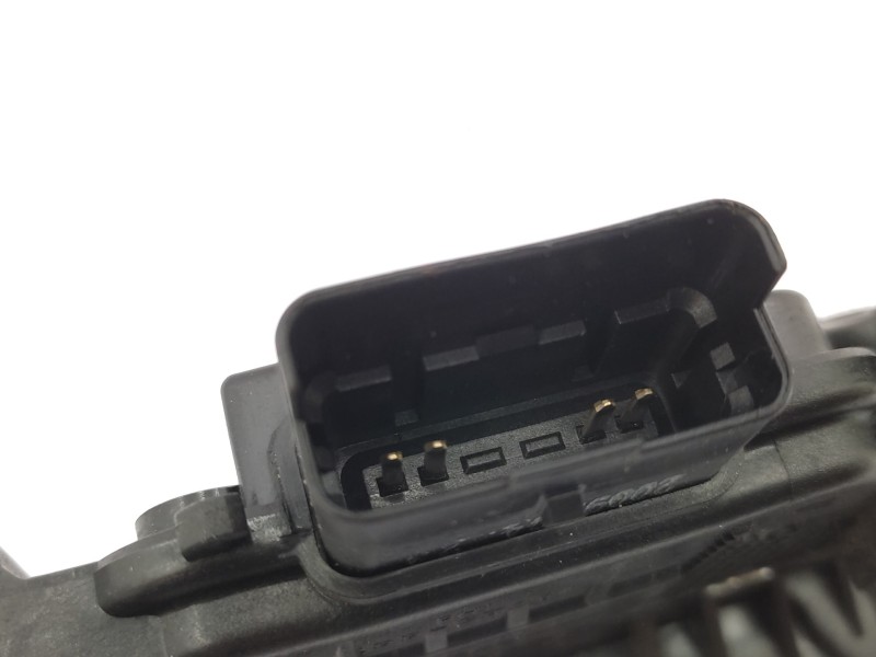 Cerradura Puerta Delantera Derecha 813202k010  - Kia Soul 1.6 Crdi Cat 4