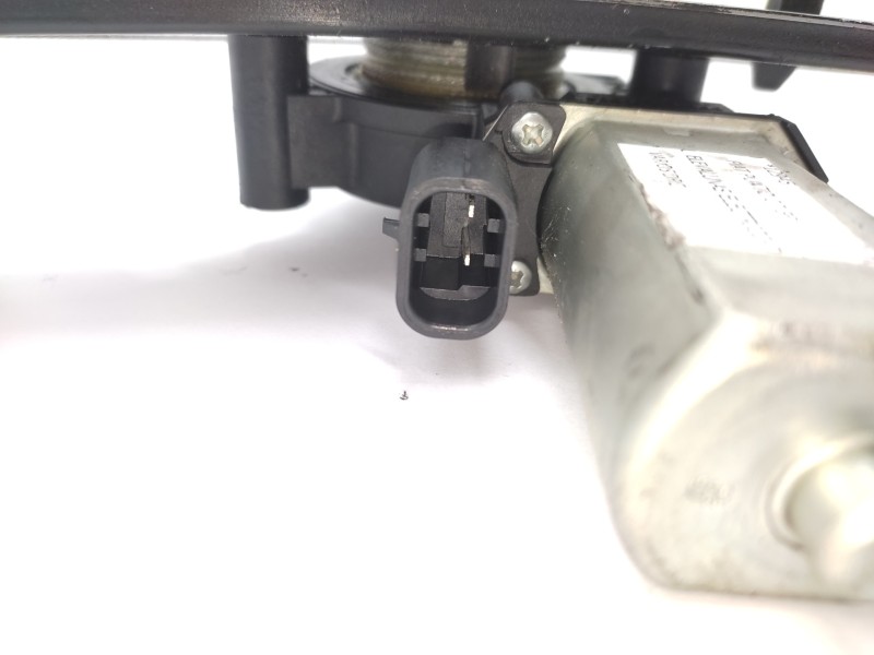 Elevalunas Delantero Derecho 1060263  - Fiat Punto Berlina (188) 1.2 16v Cat 5