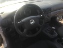 VOLKSWAGEN PASSAT BERLINA (3B3)