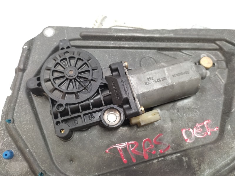 Elevalunas Trasero Derecho 9152726  - Volvo V70 Familiar 2.0 Cat 3