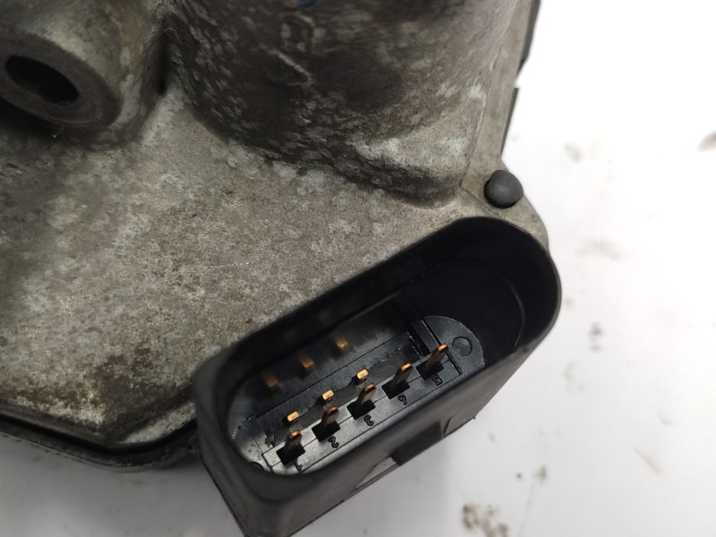 Recambio de caja mariposa para volkswagen t5 transporter/furgoneta 2.5 tdi referencia OEM IAM 076128063A  