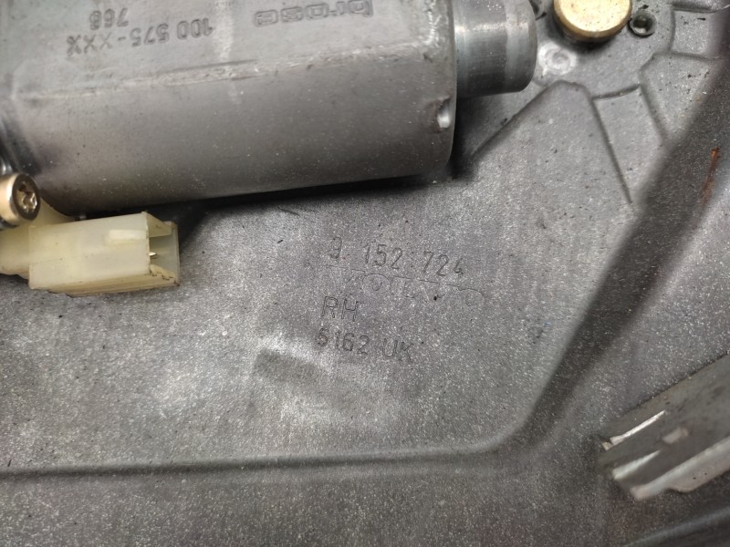 Elevalunas Delantero Derecho 100575xxx 9152724  - Volvo V70 Familiar 2.0 Cat 2