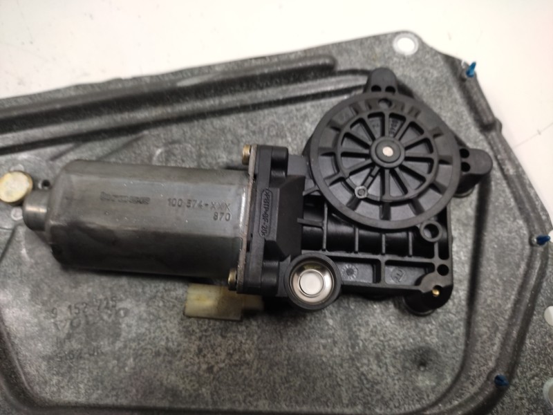 Elevalunas Trasero Izquierdo 9152725  - Volvo V70 Familiar 2.5 Cat 5