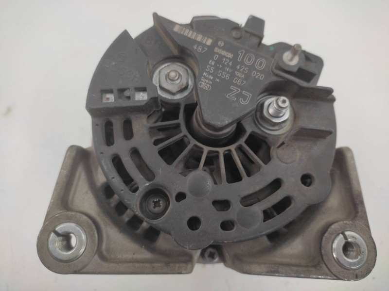 Alternador 55556067  - Opel Astra H Ber. Sport 2
