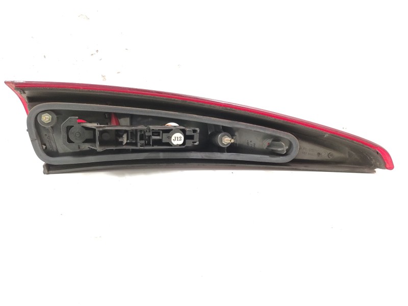 Piloto Trasero Derecho 9157800 9169473  - Volvo V70 Familiar 2.5 Cat 3