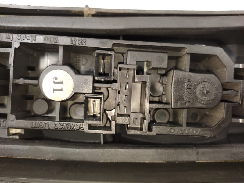 Piloto Trasero Derecho 3512320 3512426  - Volvo V70 Familiar 2.5 Cat 2