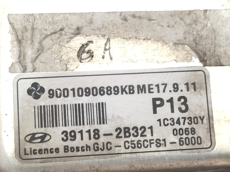 Centralita Motor Uce 391182b321  - Hyundai Ix20 1.6 Cat 3