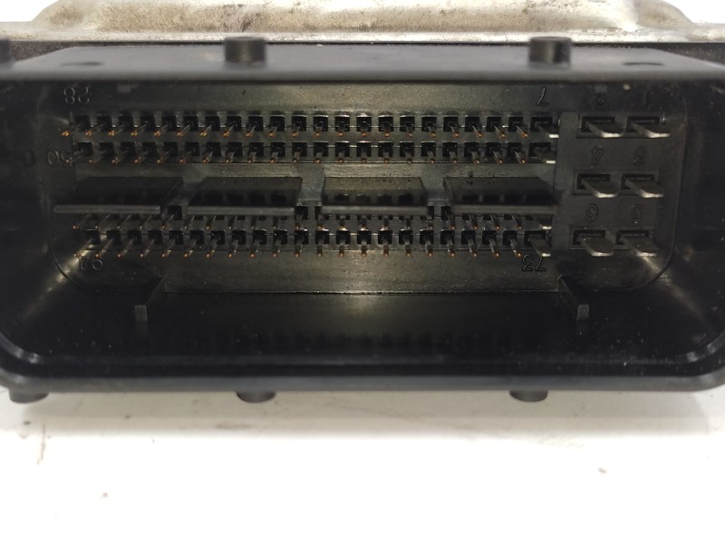 Centralita Motor Uce 391182b321  - Hyundai Ix20 1.6 Cat 4