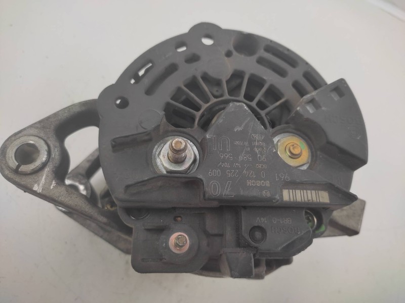 Alternador 90589566 0124225009  - Opel Astra G Berlina Club 5