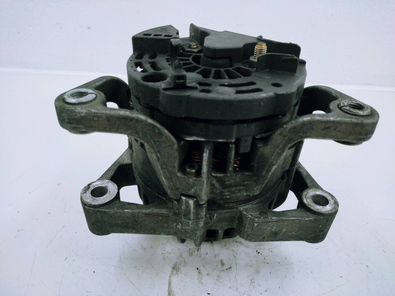 Alternador 0124225018 24437119  - Opel Corsa C Eco 3