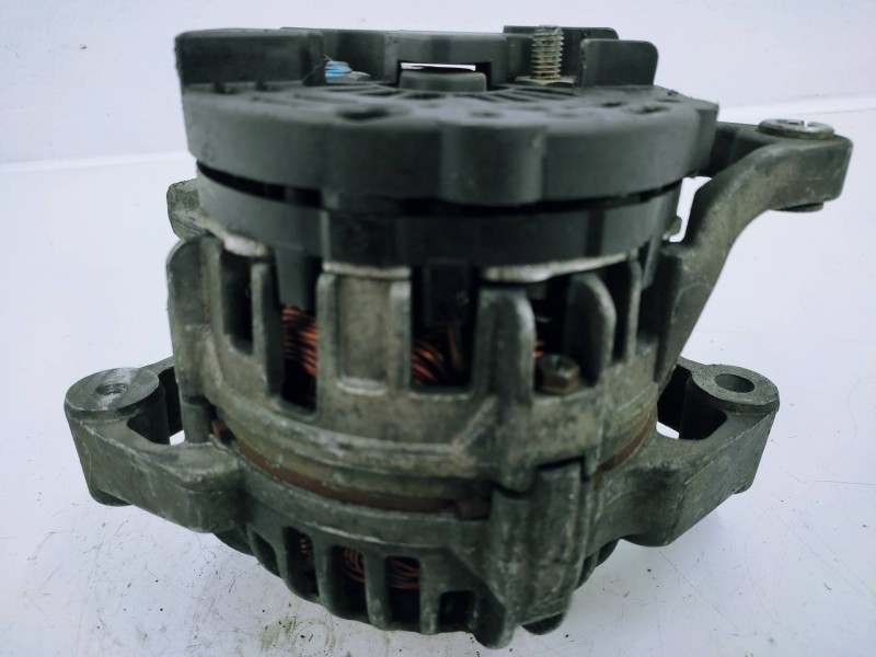 Alternador 90589566 0124225009  - Opel Astra G Berlina Comfort 4