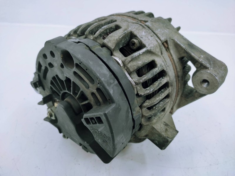 Alternador 90561971 0124415002  - Opel Corsa C Comfort 2