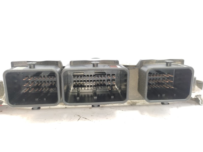 Centralita Motor Uce 9637839580 0261206633  - Citroën Xsara Picasso 1.6 2