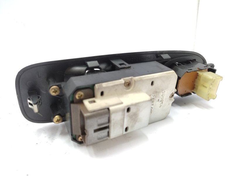 Mando Elevalunas Delantero Izquierdo 8482020440  - Toyota Celica (t20) 2.0 Gt 3