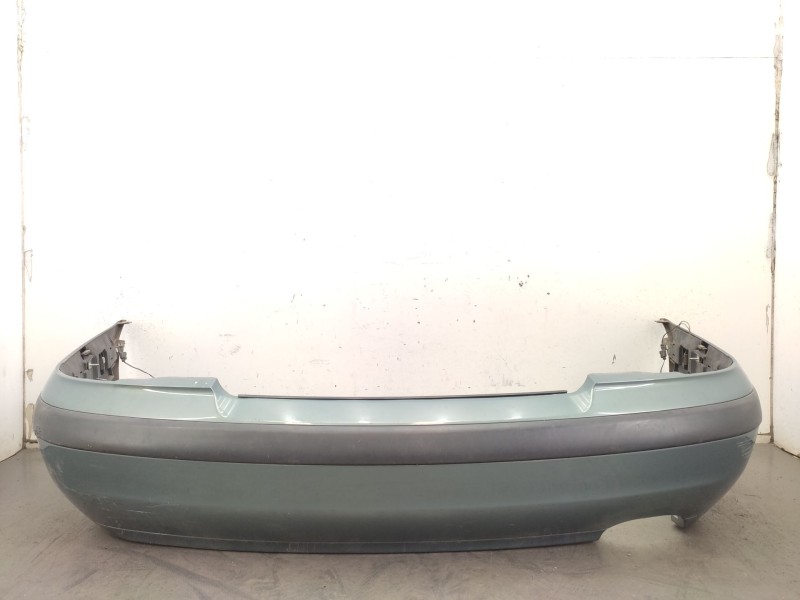 Recambio de paragolpes trasero para volvo v40 station wagon (645) 1.6 referencia OEM IAM 30899313  