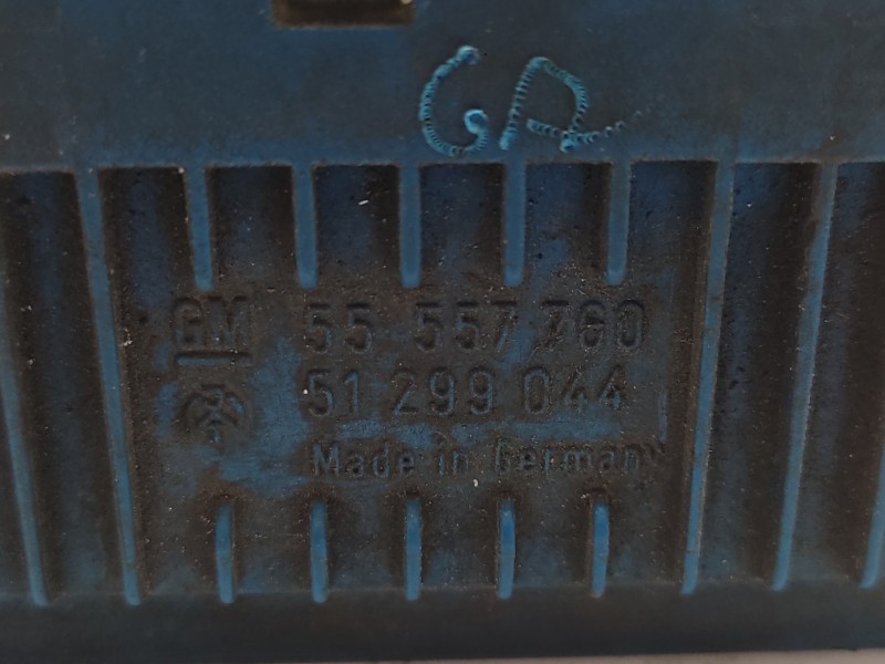 Caja Precalentamiento 55557760  - Opel Corsa D 1.3 16v Cdti 4