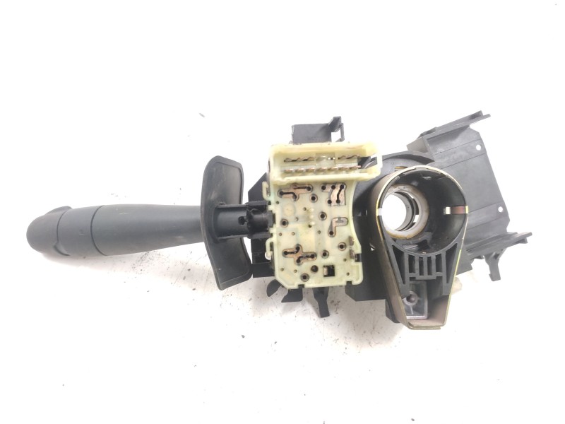 Mando Volante 8200029694  - Renault Kangoo (f/kc0) 1.2 2