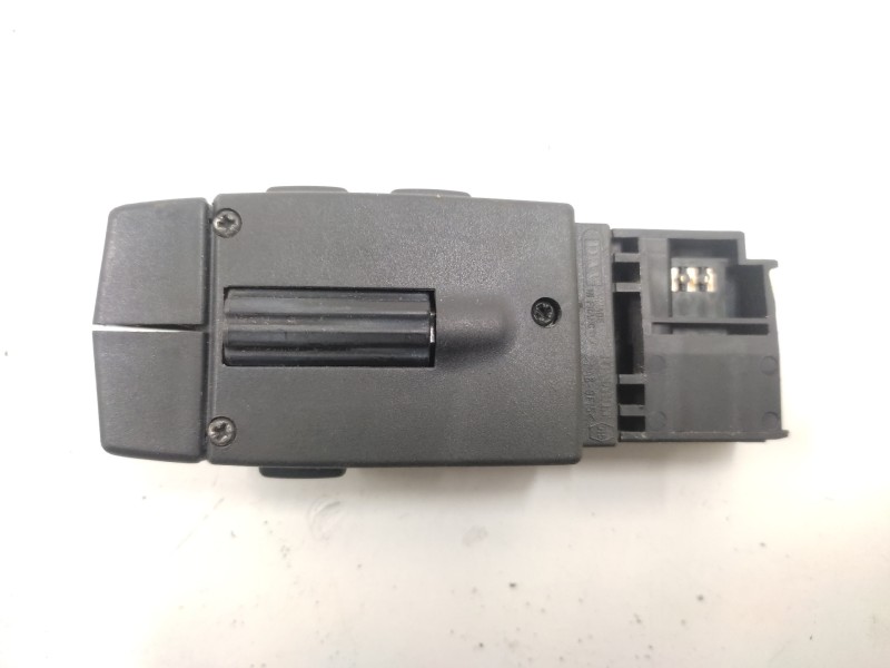 Mando Volante 7701049643  - Renault Laguna Ii (bg0) 1.6 2